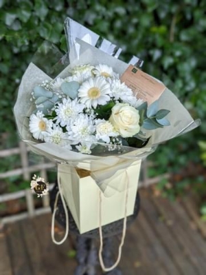 White Florist's Choice Gift Bag