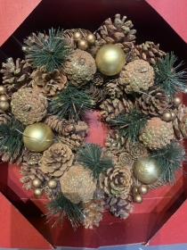 Everlasting Pine Cone Wreath